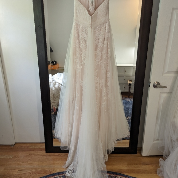 Stella York #6341 Sample Gown Bridal Size 14 - Picture 6 of 9